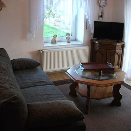 Ferienwohnung Am Bach Рес Экстерьер фото