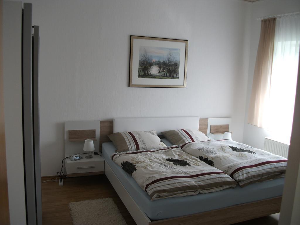 Ferienwohnung Am Bach Рес Экстерьер фото