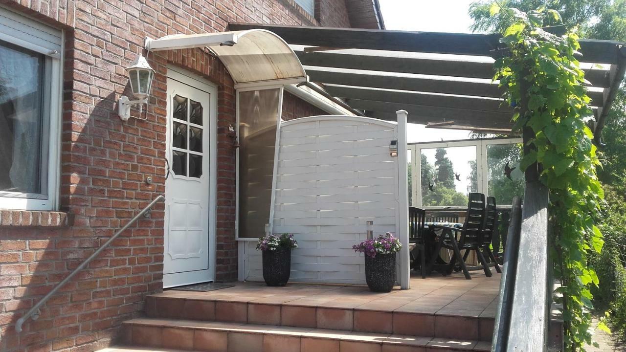 Ferienwohnung Am Bach Рес Экстерьер фото